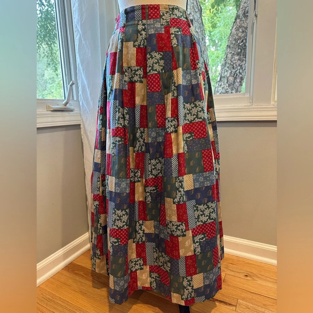 Vintage 90’s Bushwacker ditsy floral Patchwork Skirt - Picture 3 of 5